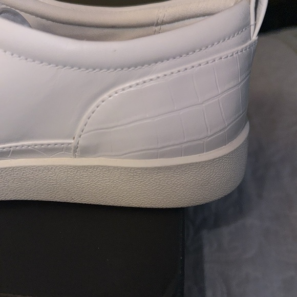 Vionic Winny Sneaker - Picture 6 of 6